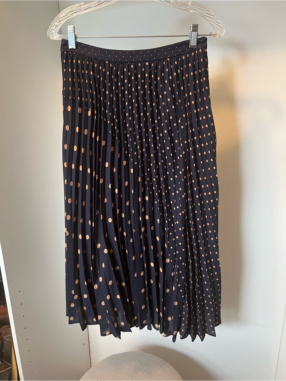 Banana Republic Navy Pleated Polka Dot Skirt 2 NWT